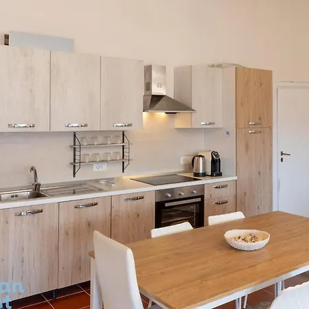 Petrilli Sea View-porto Rotondo פורטו רוטונדו